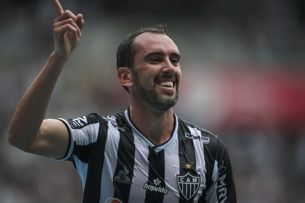 (Foto: Pedro Souza / Atlético) Diego Godín estreia com gol pelo Atlético