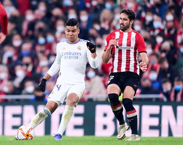 Foto: Juan Manuel Serrano Arce/Getty Images – Casemiro em ação pelo Real Madrid