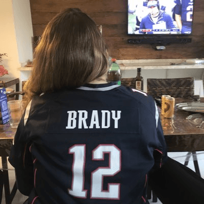 Foto: Arquivo pessoal - Tati com a camisa do ex-quarterback Tom Brady