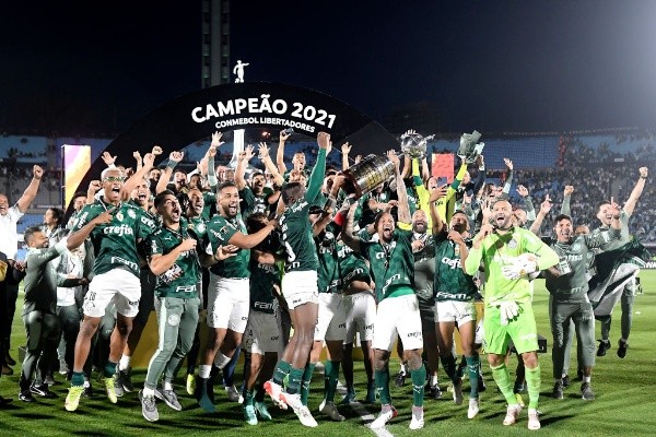 Agencia Gamba/Getty Images/ Palmeiras segue em segundo no top 10 de times valiosos do Brasil. Agencia Gamba/Getty Images/ Palmeiras segue em segundo no top 10 de times valiosos do Brasil.