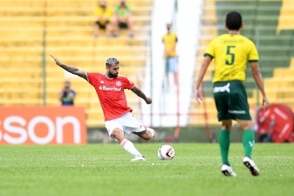 Foto: Flickr Oficial SC Internacional/Ricardo Duarte | Liziero será mantido ao lado de Dourado