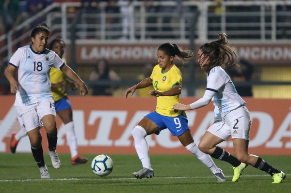 (Foto: Marcello Zambrana/AGIF) Futebol feminino cresce no mundo