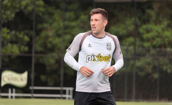 Foto: (Flickr Oficial Ponte Preta/Diego Almeida/PontePress) - Fábio Sanches participou normalmente dos treinos da Ponte nesta quinta (10) Foto: (Flickr Oficial Ponte Preta/Diego Almeida/PontePress) - Fábio Sanches participou normalmente dos treinos da Ponte nesta quinta (10)