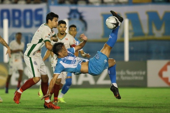 Foto: Fernando Torres/AGIF – Henan em ação pelo Paysandu
