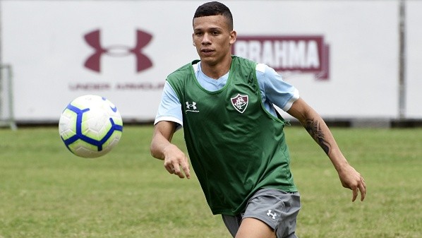 Calegari fora da partida (Foto: Lucas Merçon/Fluminense)
