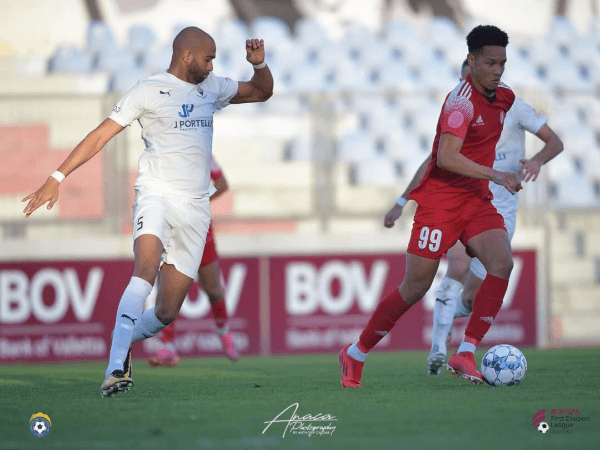 Lucão é o camisa 5 do Nadur (Foto: Anthony Cassar/Federação de Gozo)