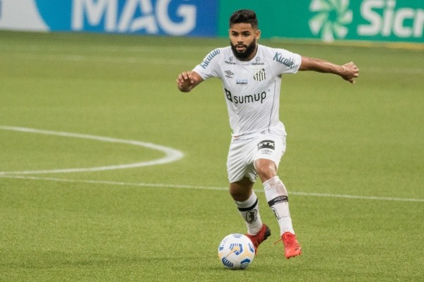 Robson Mafra/AGIF. Felipe Jonatan queria ter saído para time da Turquia.