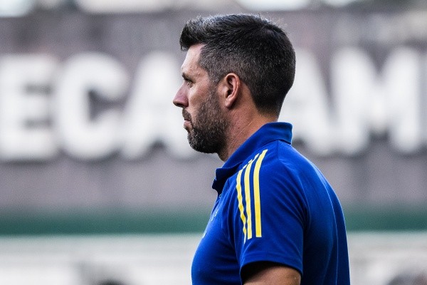 (Foto: Gustavo Aleixo/Cruzeiro) Sidnei se junta a Vitor Leque