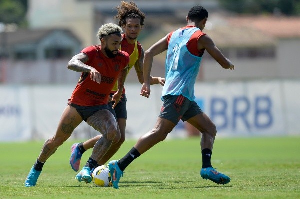 Gabriel quase foi jogador do São Paulo segundo Dorival - Foto: Marcelo Cortes / Flamengo