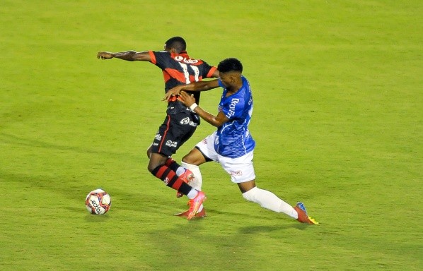 Foto: Jhony Pinho/AGIF – Ruan tem 17 jogos com a camisa do Leão com um gol marcado