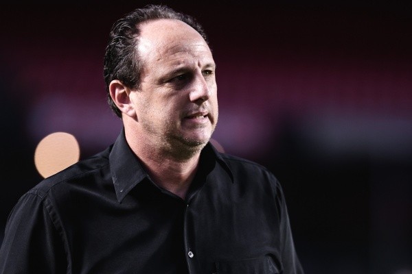 Rogério Ceni é o técnico do São Paulo (Foto: Ettore Chiereguini/AGIF) Rogério Ceni é o técnico do São Paulo (Foto: Ettore Chiereguini/AGIF)