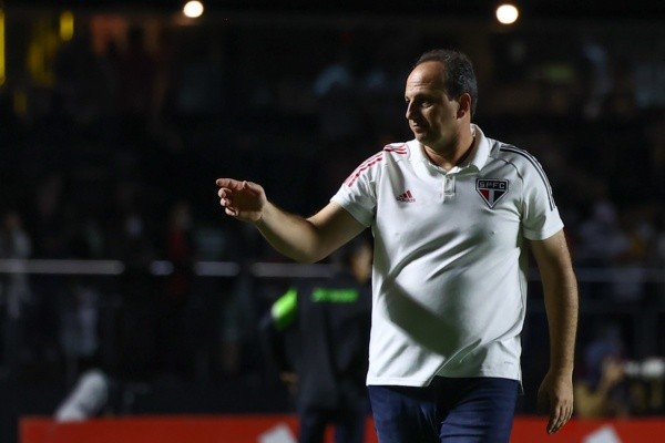  Marcello Zambrana/AGIF/ Ceni no Morumbi em jogo do São Paulo. 