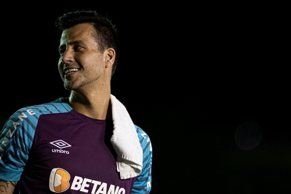 Fábio está no Fluminense (Foto: Jorge Rodrigues/AGIF)