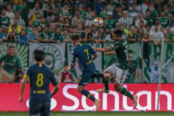 Pavon em ação com a camisa do Boca contra o Palmeiras - Foto: Ale Cabral/AGIF