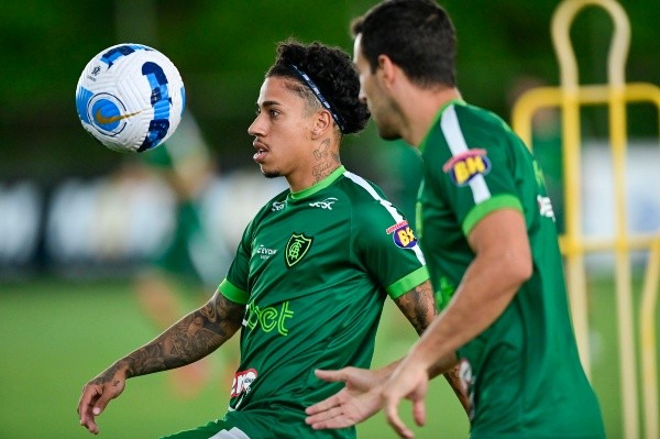 Foto: Mourão Panda/América