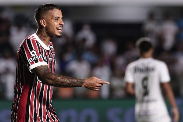 Diego Costa renova seu contrato até 2024 no São Paulo (Foto: Ettore Chiereguini/AGIF) Diego Costa renova seu contrato até 2024 no São Paulo (Foto: Ettore Chiereguini/AGIF)