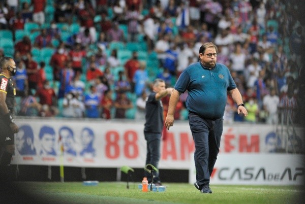 Guto Ferreira projetou o confronto contra o Atlético de Alagoinhas (Foto: Jhony Pinho/AGIF) Guto Ferreira projetou o confronto contra o Atlético de Alagoinhas (Foto: Jhony Pinho/AGIF)