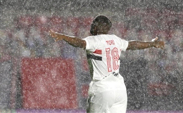 Reprodução/Twitter/ Atacante 'Made In Cotia' espera ter chance no São Paulo sob o comando de Ceni. Reprodução/Twitter/ Atacante 'Made In Cotia' espera ter chance no São Paulo sob o comando de Ceni.