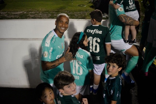 Foto: Bruno Ulivieri/Divulgação- Deyverson está próximo de deixar o Palmeiras seis anos