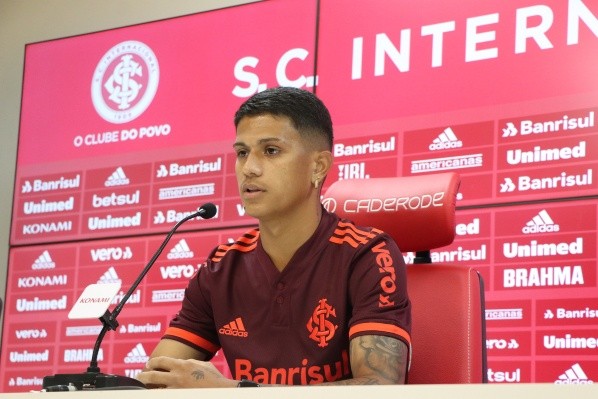 Gustavo Maia segue fora dos jogos do Inter - Foto: Ricardo Duarte/Internacional