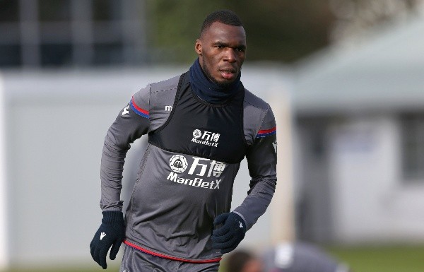 Foto: Divulgação/Crystal Palace Twitter – Benteke nasceu no Congo e defende a seleção da Bélgica