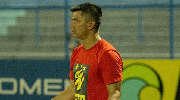 Florentín foi demitido do Sport após eliminação (Foto: Aldo Carvalho/AGIF)