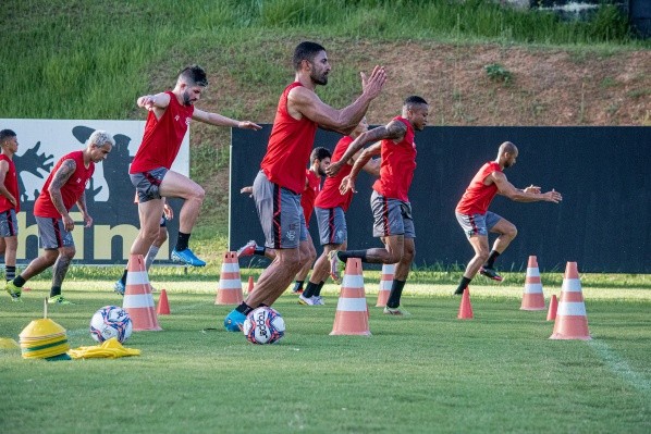 Foto: (Flickr Oficial Vitória/Victor Ferreira/ECV) - Tréllez durante treinamento do Vitória