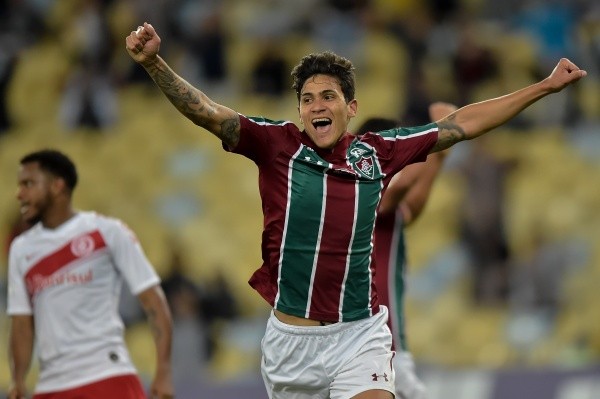 Foto: (Thiago Ribeiro/AGIF) - Com história parecida com a de Gerson, Pedro foi revelado pelo Fluminense, mas acabou jogando pelo Flamengo