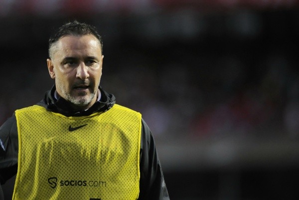 Foto: (Alan Morici/AGIF) - Após estreia de Vítor Pereira no Corinthians, Renato Augusto fez questão de blindar o técnico português