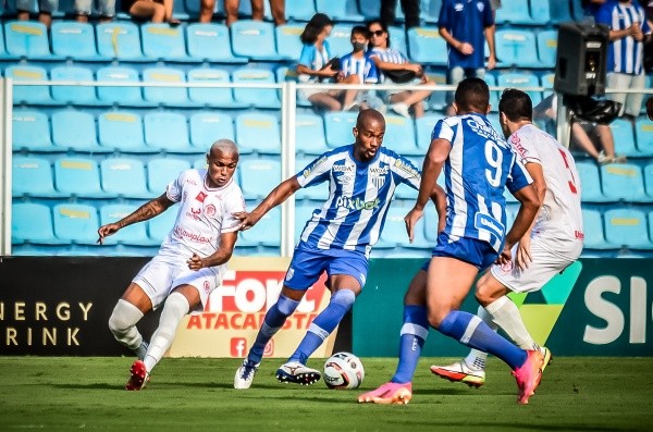  R.Pierre/AGIF/ Avaí em campo pela estadual. 