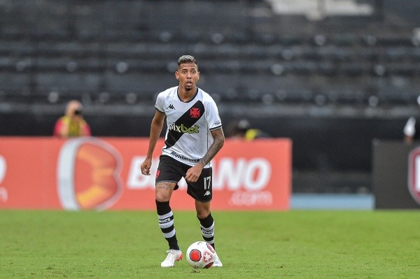 Weverton estará de volta ao time titular - Foto: Thiago Ribeiro/AGIF