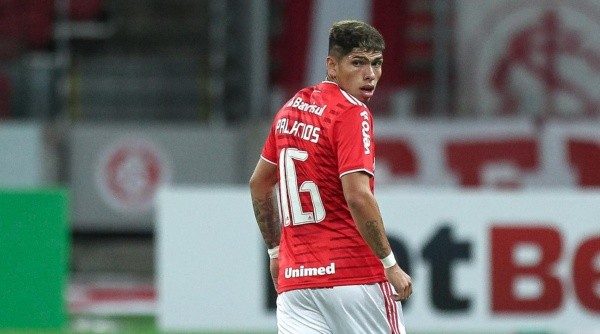 Palacios está em lista de negociáveis do Internacional (Foto: Fernando Alves/AGIF)