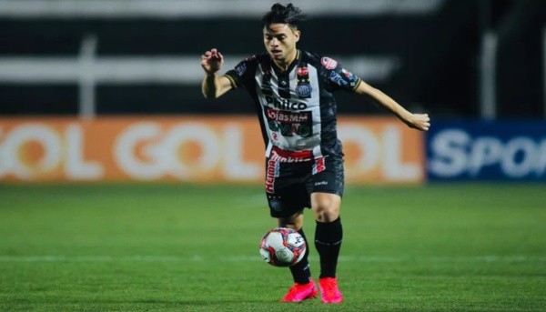 André Jonsson/OFEC – Leandro em ação pelo Fantasma