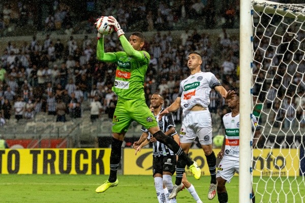 Foto: Alessandra Torres/AGIF – Pedro Rocha está na mira do Cruzeiro para 2022