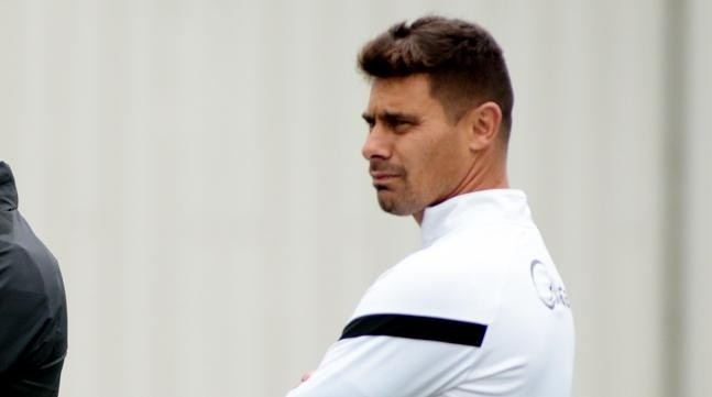 Foto: Rodrigo Coca/Ag. Corinthians - Alex deve mudar de função.