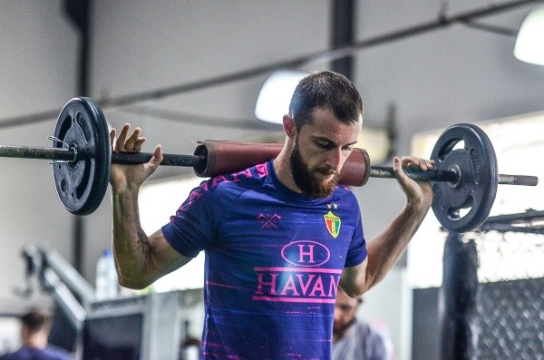 Foto: (Flickr Oficial Brusque/Jefferson Alves/Brusque FC) - Diego Jardel deve ser uma das novidades do Brusque para o jogo de volta das quartas de final do Catarinense