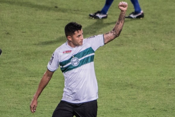 Foto: Robson Mafra/AGIF