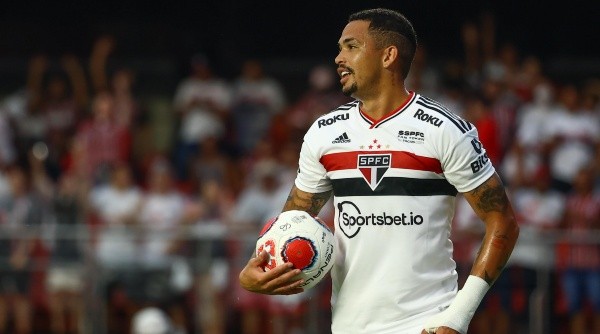 Luciano encaminhou sua renovação com o São Paulo até 2024 (Foto: Marcello Zambrana/AGIF)