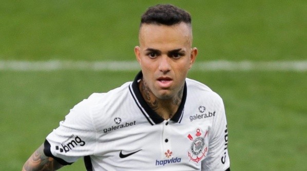 Luan não está nos planos de Vitor Pereira (Foto: Marcello Zambrana/AGIF) Luan não está nos planos de Vitor Pereira (Foto: Marcello Zambrana/AGIF)