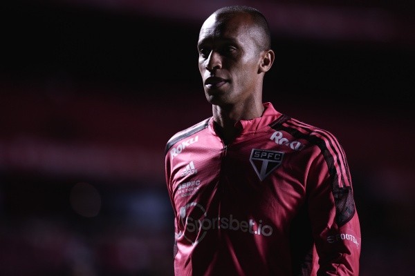 Miranda está perdendo prestígio no São Paulo (Foto: Ettore Chiereguini/AGIF)