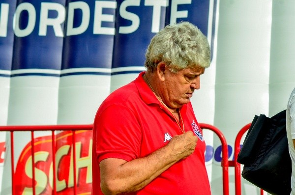 Foto: (Jhony Pinho/AGIF) - Esta é a 5ª passagem de Geninho pelo Vitória