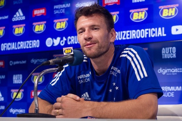 Brock em crescimento no Cruzeiro - Foto: Gustavo Aleixo/Cruzeiro