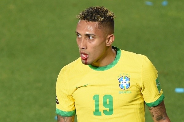 Foto: FotoBaires/AGIF – Raphinha tem nove gols e três assistências na temporada pelo Leeds