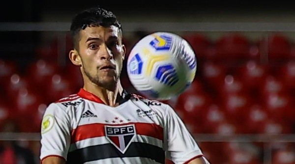 Nestor também foi assediado pelo futebol europeu (Foto: Marcello Zambrana/AGIF) Nestor também foi assediado pelo futebol europeu (Foto: Marcello Zambrana/AGIF)