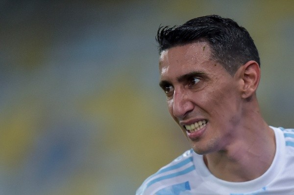 Di María tem contrato com o PSG até junho (Foto: Thiago Ribeiro/AGIF)