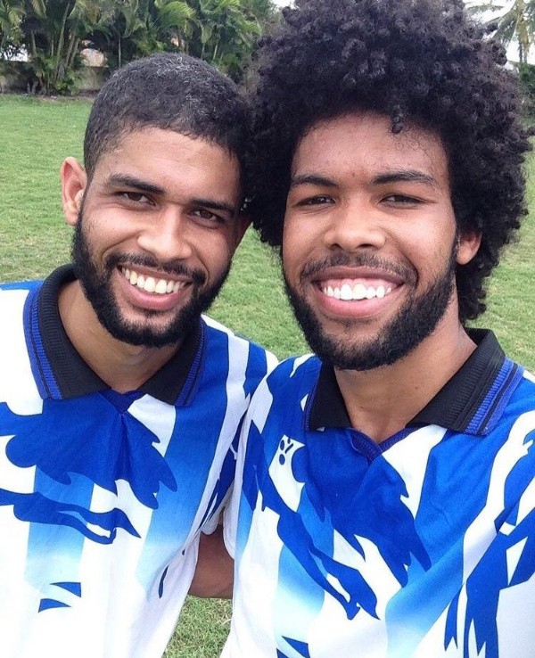 Foto: Arquivo Pessoal | Falcão não escondeu a admiração pelo irmão Esquerdinha, que é ex-jogador de futebol