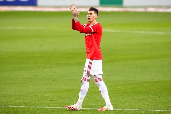 Victor Cuesta foi uma das contratações do Botafogo (Foto: Pedro H. Tesch/AGIF)
