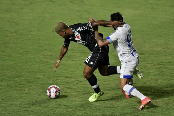 Foto: Thiago Ribeiro/AGIF | Em homenagem à Resposta Histórica, torcida se anima com possibilidade de Juninho marcar diante do Vila Nova