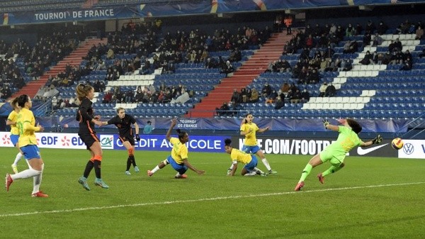 ANP via Getty Images/ Seleção brasileira feminina em campo. 