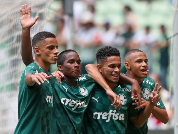 Foto: Fabio Menotti – Giovani, Endrick e Gabriel Silva foram campeões na Copinha e devem ter chances no Palmeiras em 2022